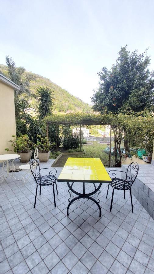 Bed and Breakfast L'Antico Giardino Виетри Экстерьер фото